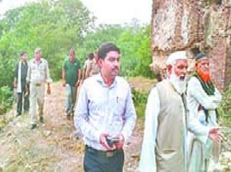 mugal times monument in danger